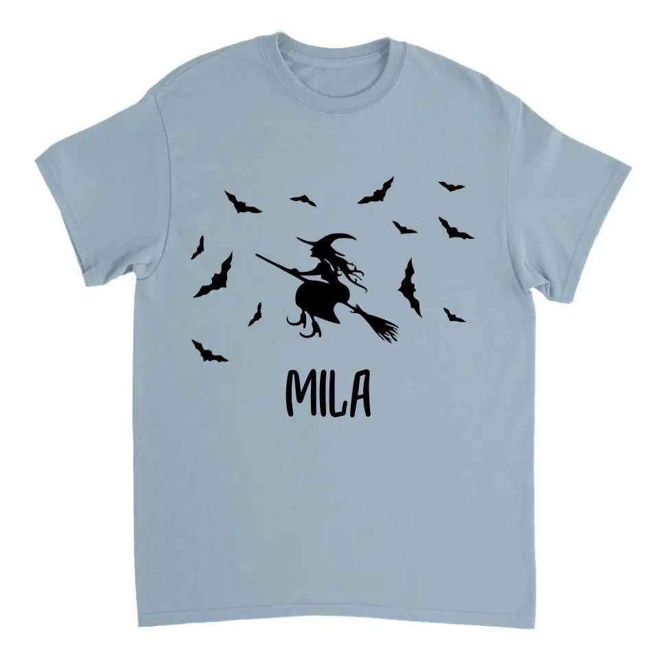 Personalisiertes Fliegende Hexe Halloween T-Shirt - printpod.de